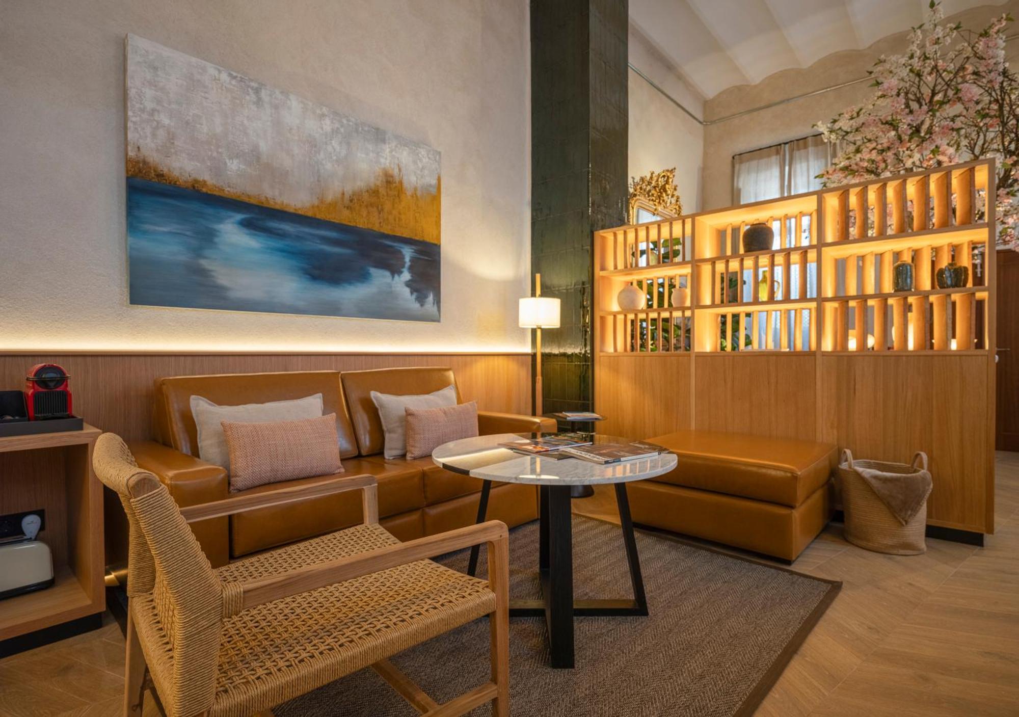 City Center - Avenue Luxury Apartment - Private Free Parking إشبيلية المظهر الخارجي الصورة