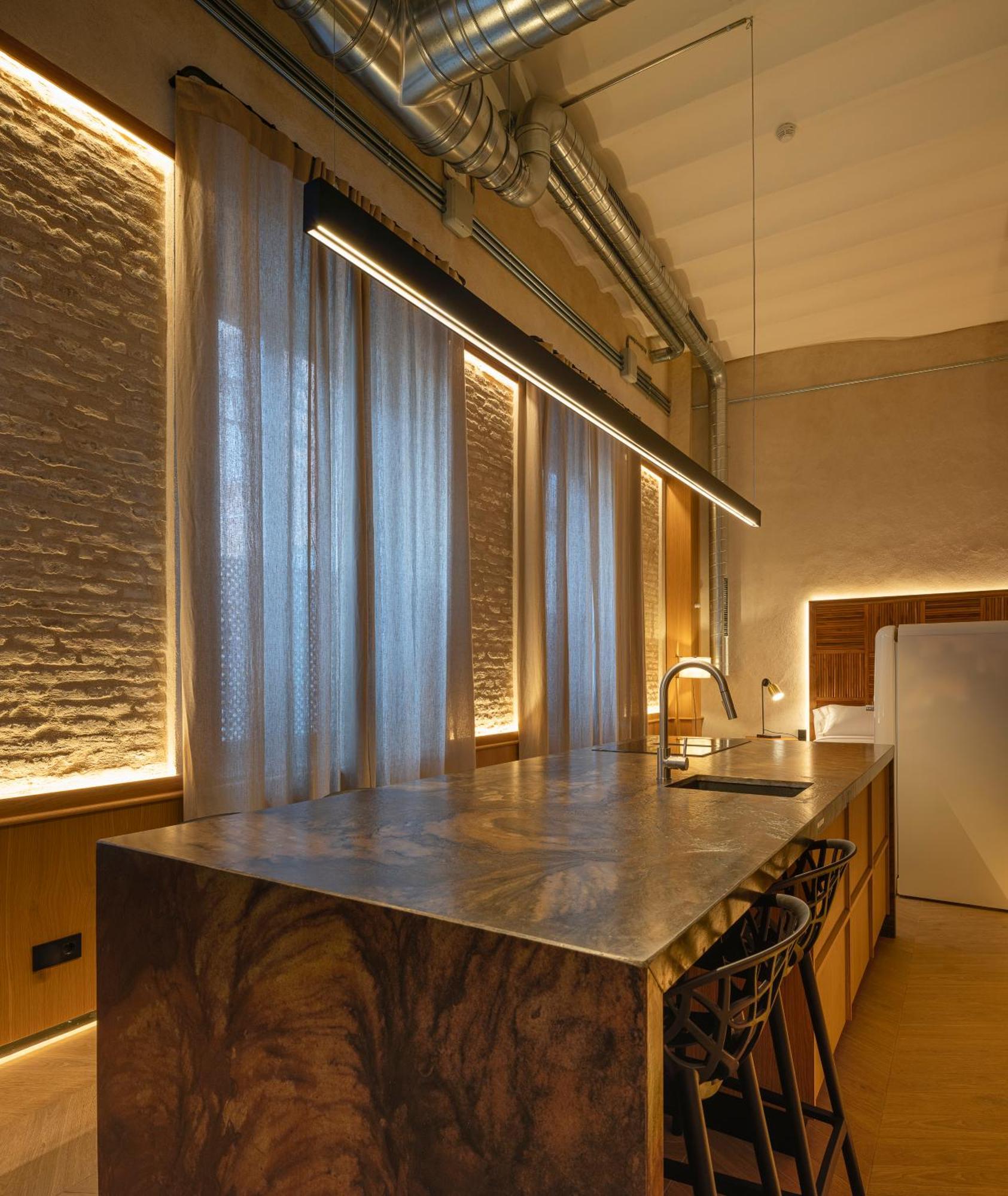 City Center - Avenue Luxury Apartment - Private Free Parking إشبيلية المظهر الخارجي الصورة
